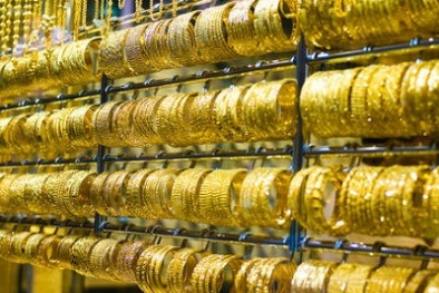 Vàng lậu 'thừa thắng' xông lên 